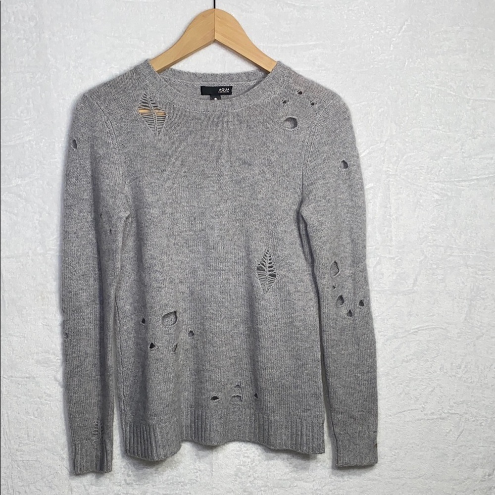 Aqua 100% cashmere gray sweater with rips